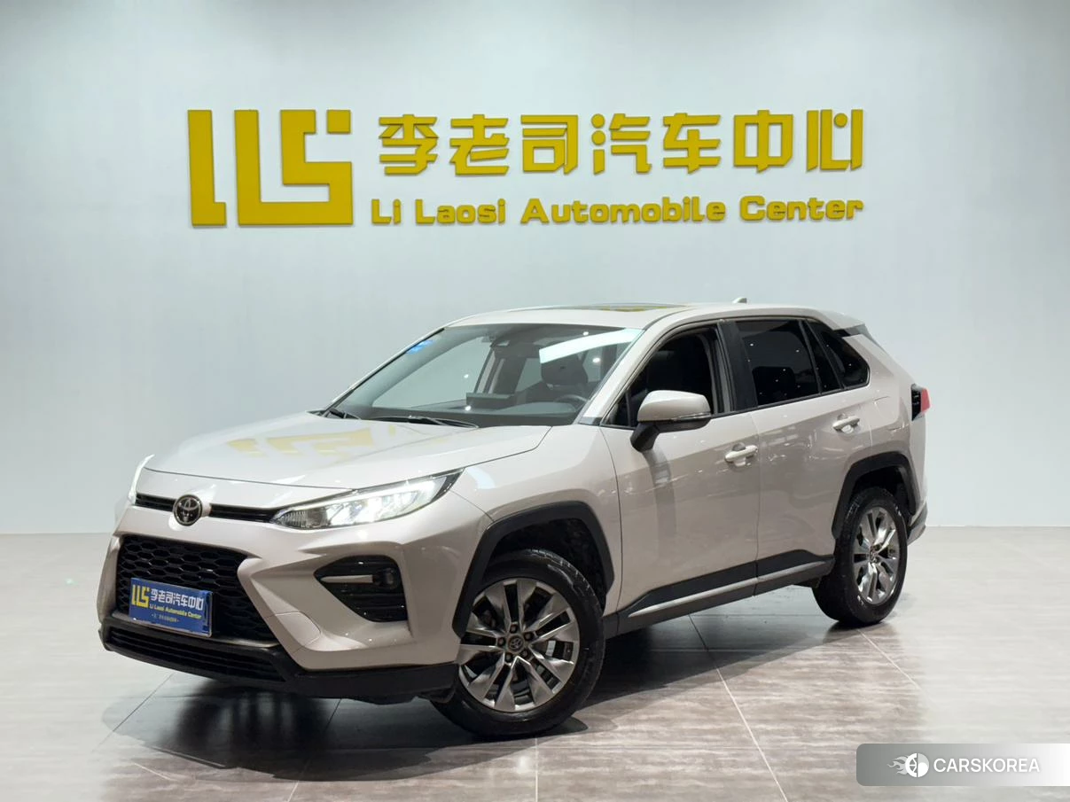 Toyota Wildlander 2020 Серебристо-серый из Китая, фото 6