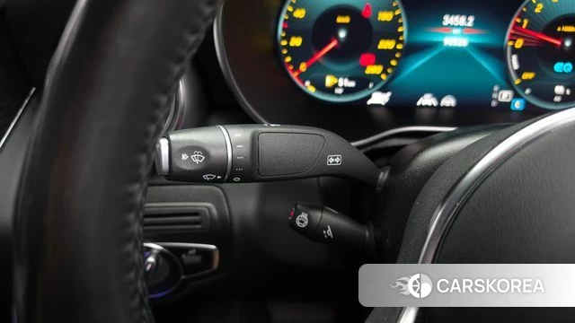 Mercedes-Benz GLC-Class X253 2021 Белый из Кореи, фото 6