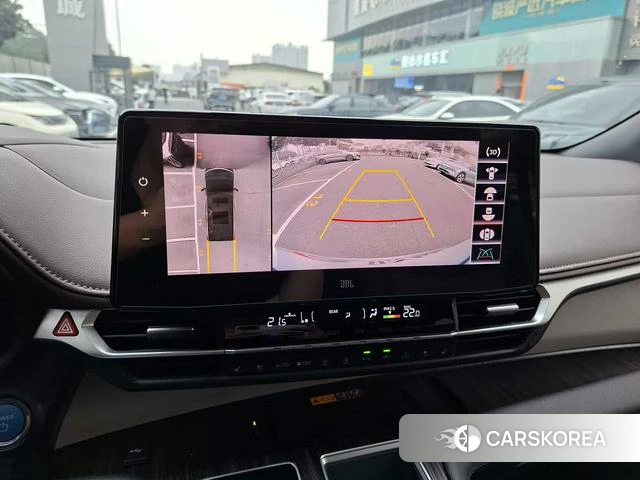 Toyota Granvia 2023 Белый из Китая, фото 6