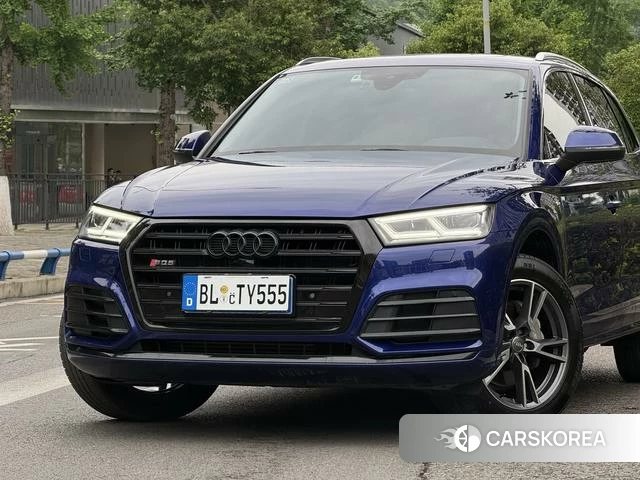 Audi Q5L 2021 Синий из Китая, фото 6