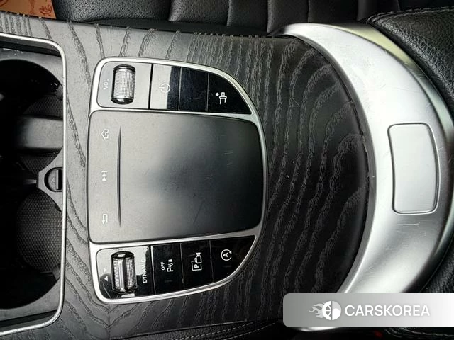 Mercedes-Benz C-class 2021 Темно-серый из Китая, фото 6