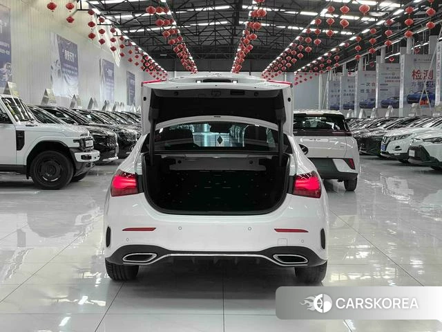 Mercedes-Benz A-Class 2023 Белый из Китая, фото 6