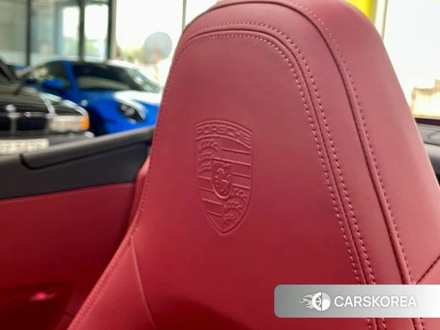 Porsche 911(992) id 4921444 из Кореи 6