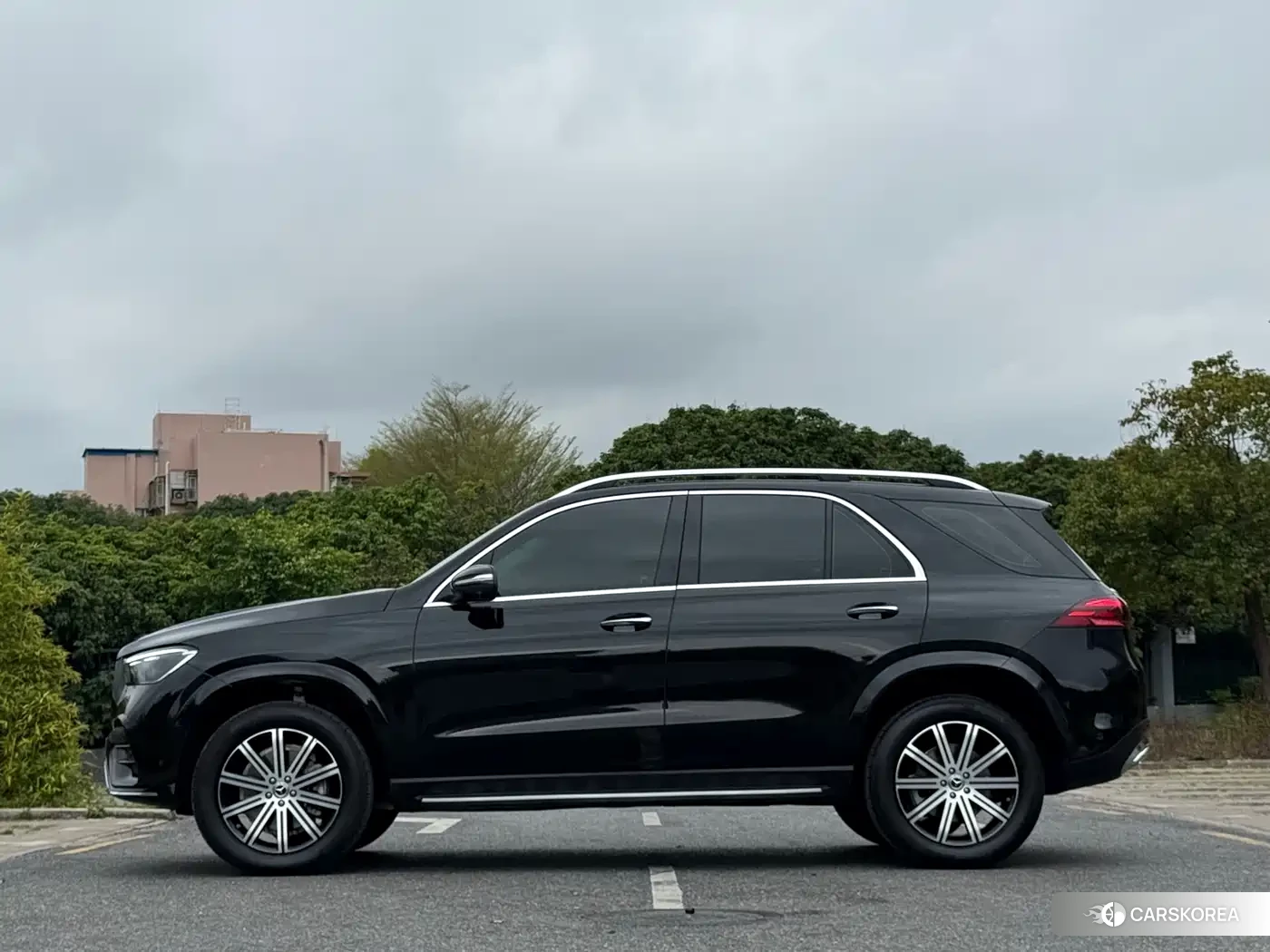 Mercedes-Benz GLE 2025 Черный из Китая, фото 6