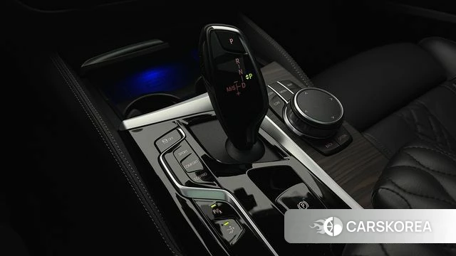 BMW 6 Series GT (G32) 2023 Белый из Кореи, фото 6