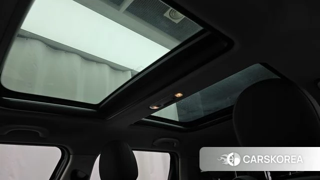 Mini Cooper Clubman 2023 Черный из Кореи, фото 6