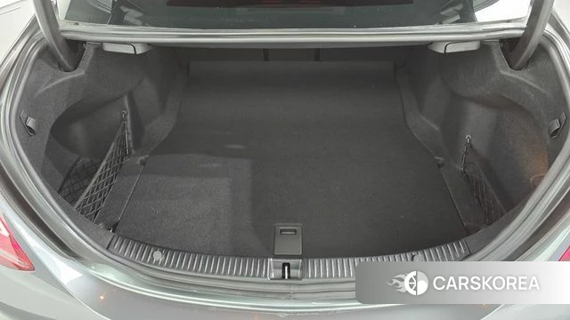 Mercedes-Benz C-Class W205 2019 Серый из Кореи, фото 6