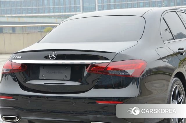 Mercedes-Benz E-Class 2021 Черный из Китая, фото 6