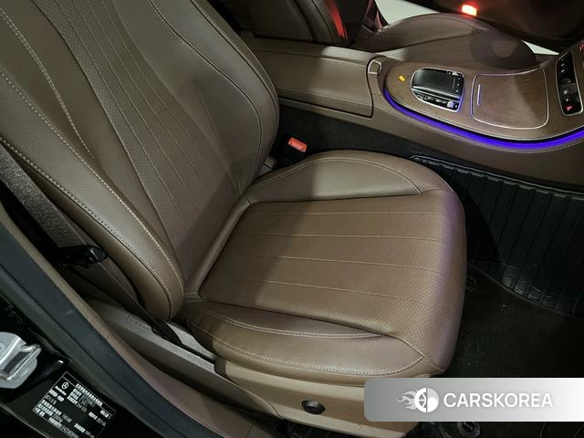 Mercedes-Benz E-Class 2021 Черный из Китая, фото 6