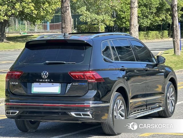 Volkswagen Tiguan L 2023 Черный из Китая, фото 6