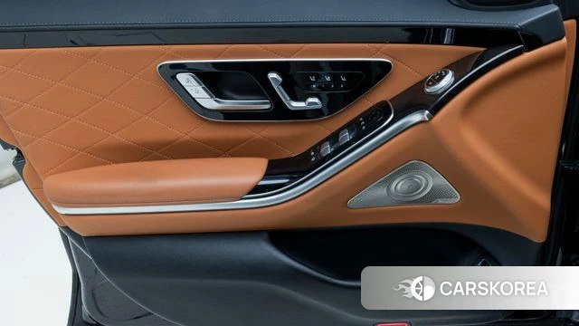 Mercedes-Benz S-Class W223 2023 Черный из Кореи, фото 6