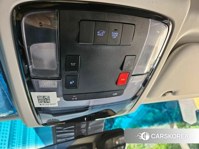 Hyundai Staria 2023 Белый из Кореи, фото 6