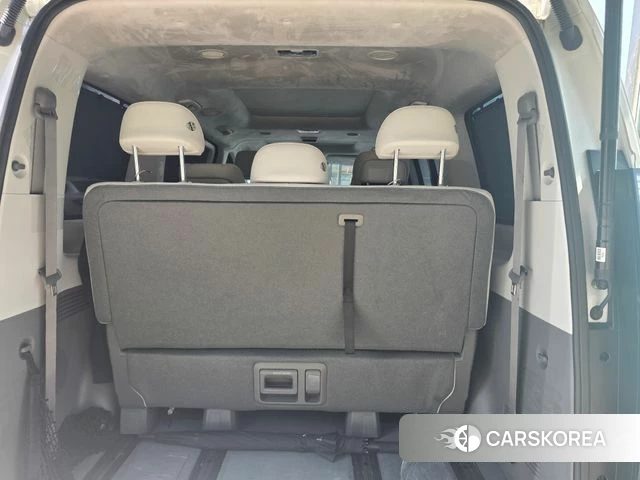 Hyundai Staria 2025 Белый из Кореи, фото 6