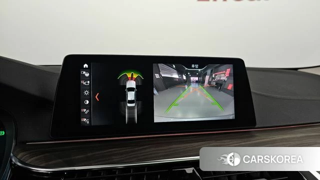 BMW 5 Series (G30) 2018 Серебристо-серый из Кореи, фото 6