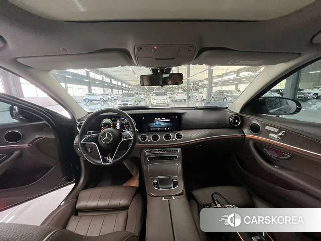 Mercedes-Benz E-Class 2021 Черный из Китая, фото 6