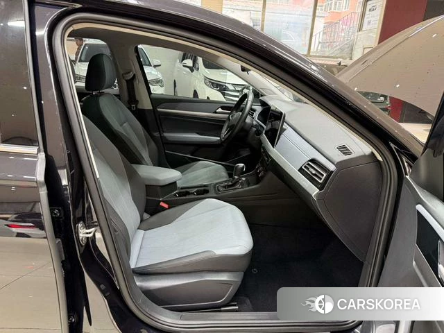Volkswagen Lavida 2023 Черный из Китая, фото 6