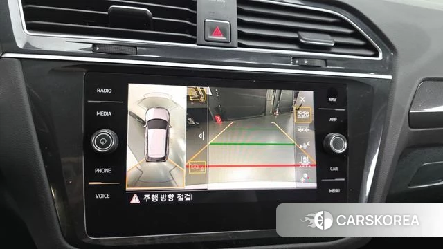 Volkswagen Tiguan second Generation 2018 Белый из Кореи, фото 6