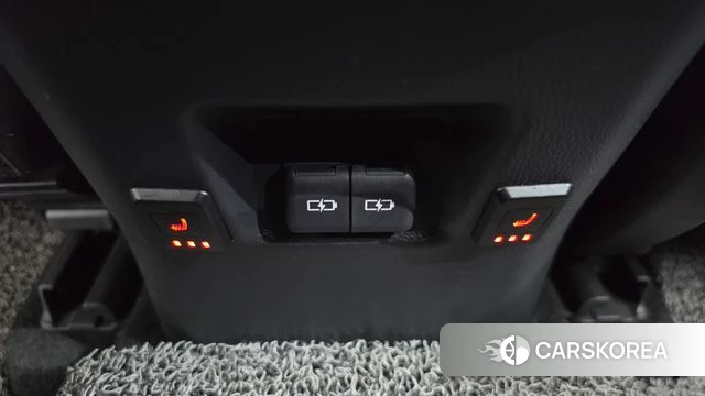 Toyota RAV4 5th Generation 2023 Белый из Кореи, фото 6