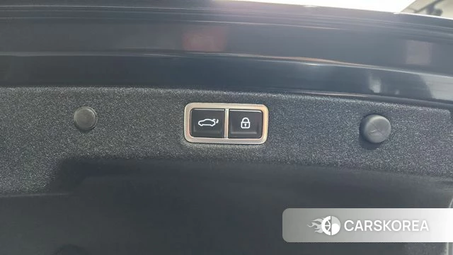 Hyundai Grandeur Hybrid (GN7) 2024 Черный из Кореи, фото 6