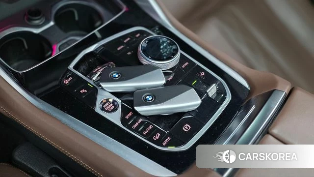 BMW X6 (G06) 2025 Черный из Кореи, фото 6