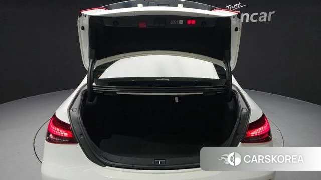 Mercedes-Benz E-Class W213 2023 Белый из Кореи, фото 6