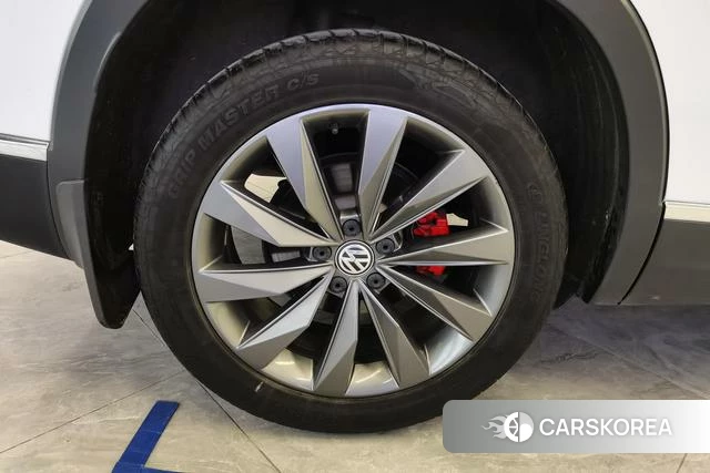 Volkswagen Tayron 2021 Белый из Китая, фото 6