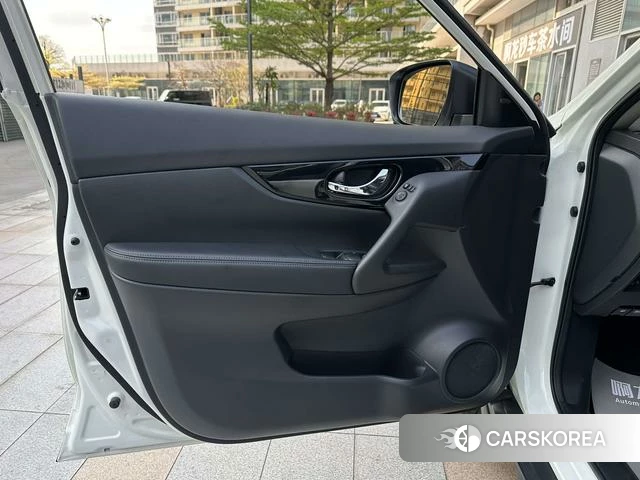 Nissan X-Trail 2025 Белый из Китая, фото 6
