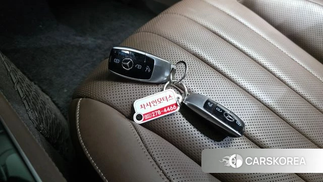 Mercedes-Benz E-Class W213 2018 Белый из Кореи, фото 6
