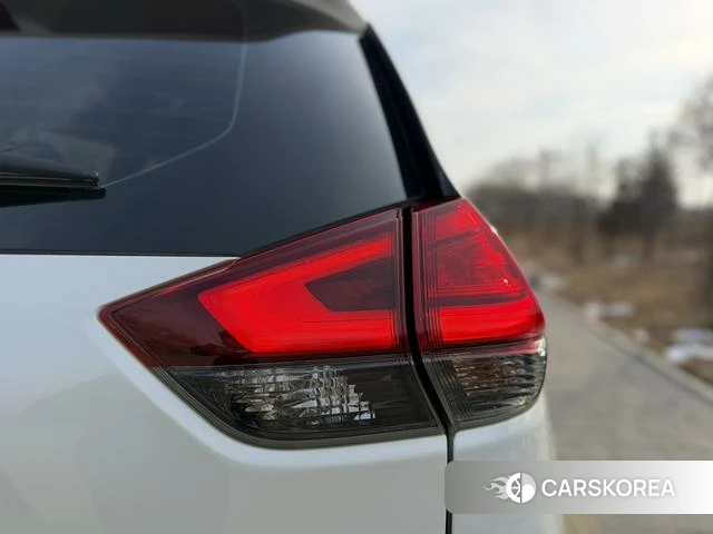 Nissan X-Trail 2022 Белый из Китая, фото 6