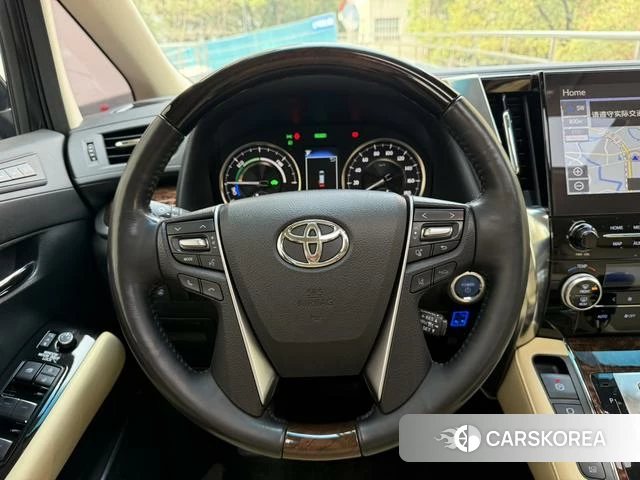 Toyota Alphard 2023 Черный из Китая, фото 6