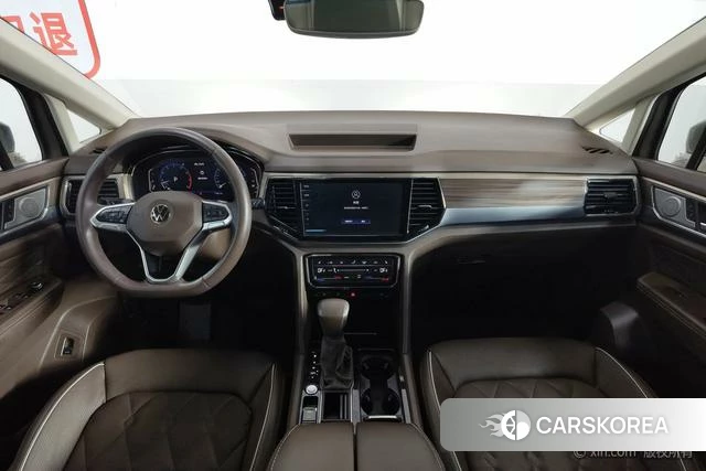 Volkswagen Viloran 2021 Желтый из Китая, фото 6