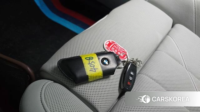 BMW XM (G09) 2023 Небесно-голубой из Кореи, фото 6