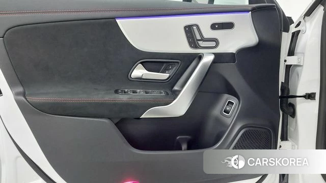 Mercedes-Benz CLA-Class C118 2026 Белый из Кореи, фото 6