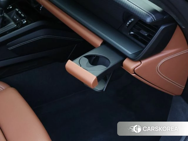 Porsche 911(992) 2025 Светло-зеленый из Кореи, фото 6