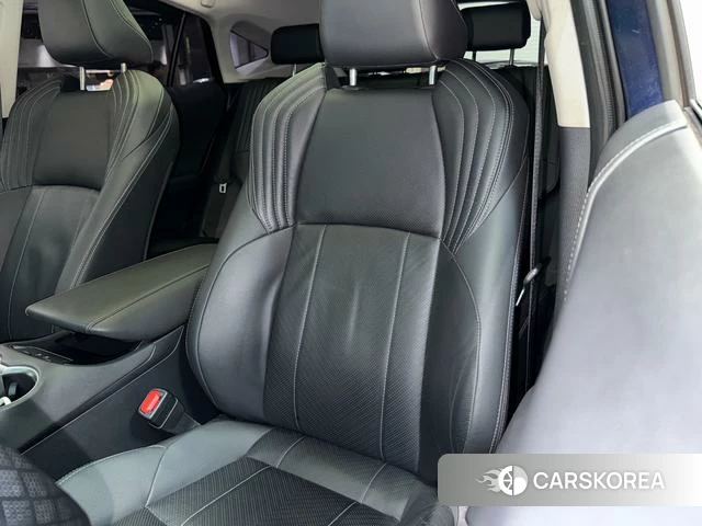 Toyota Harrier 2022 Другой из Китая, фото 6