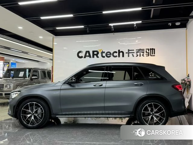 Mercedes-Benz AMG GLC 2023 Темно-серый из Китая, фото 6