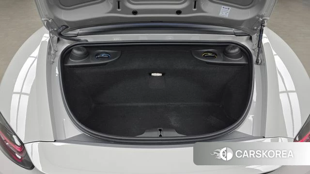 Porsche 718 Boxster 2024 Жемчужный цвет из Кореи, фото 6