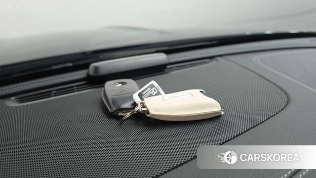 Mercedes-Benz E-Class W213 2022 Черный из Кореи, фото 6