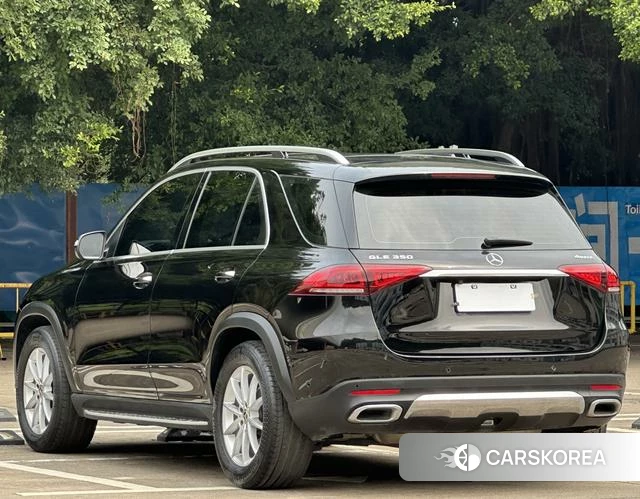Mercedes-Benz GLE 2022 Черный из Китая, фото 6