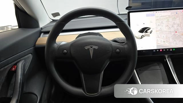 Tesla Model 3 2020 Белый из Кореи, фото 6