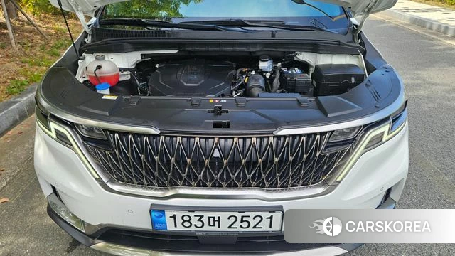 Kia Carnival 4th generation 2023 Белый из Кореи, фото 6