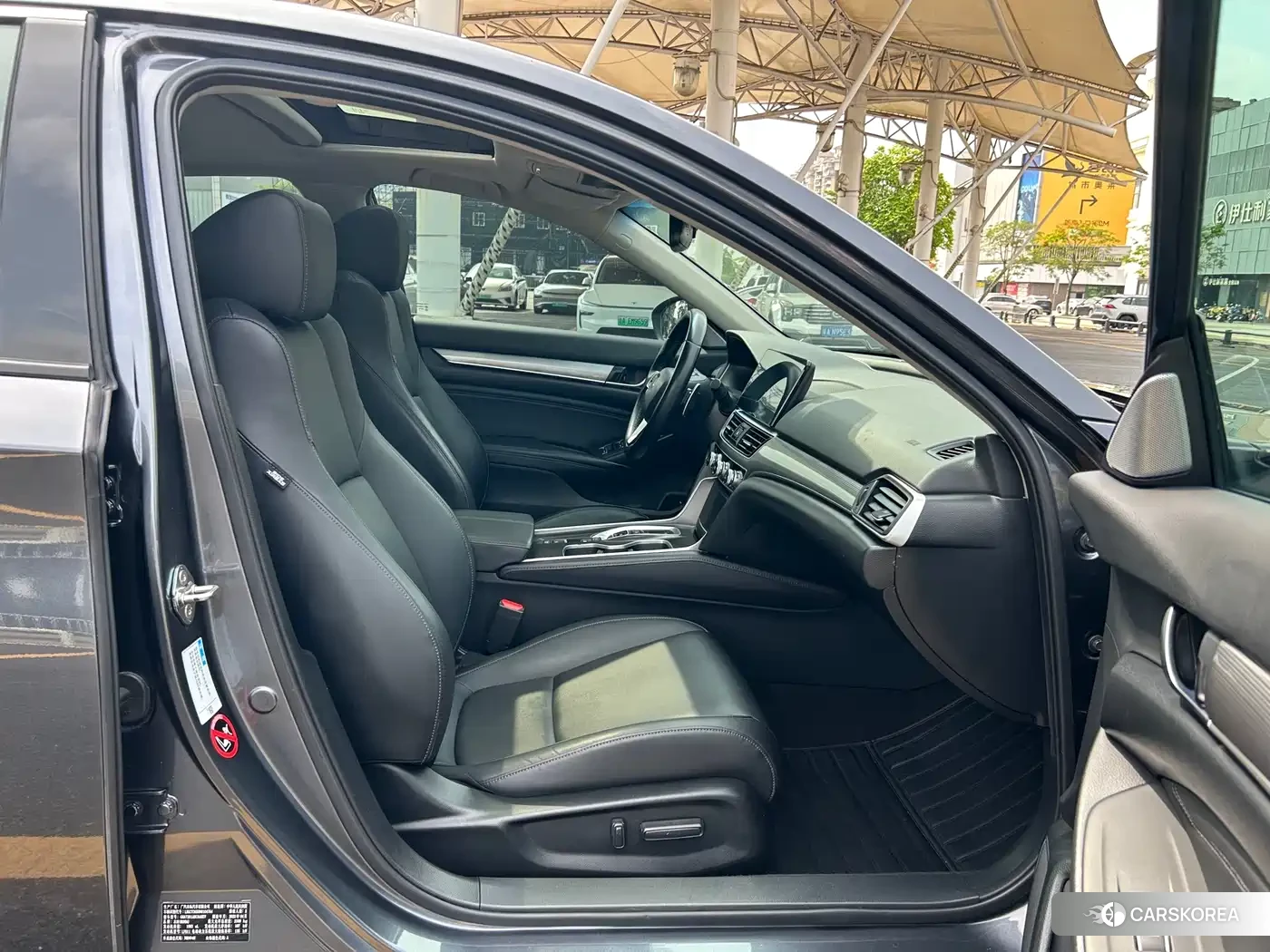 Honda Accord 2022 Silver/gray из Китая, фото 6