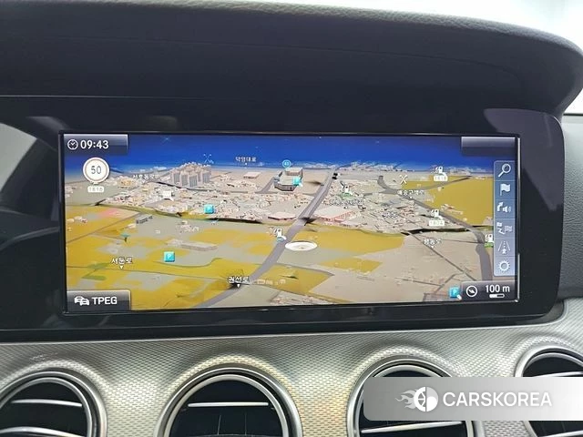 Mercedes-Benz E-Class W213 2018 Белый из Кореи, фото 6
