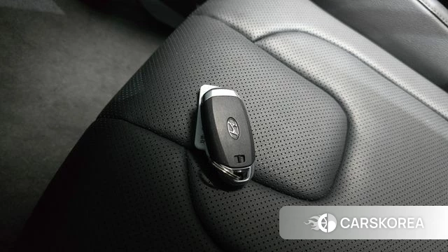 Hyundai Avante (CN7) 2023 Белый из Кореи, фото 6