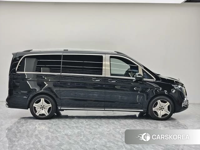 Mercedes-Benz V-Class 2023 Черный из Китая, фото 6