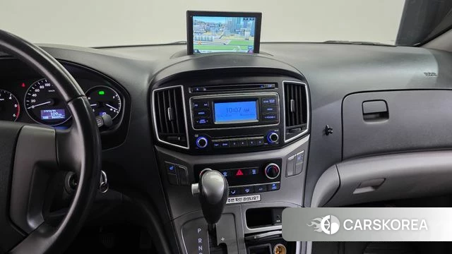 Hyundai The New Grand Starex 2021 Серебристо-серый из Кореи, фото 6