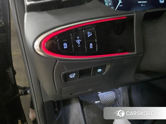 Genesis GV70 2023 Черный из Кореи, фото 6