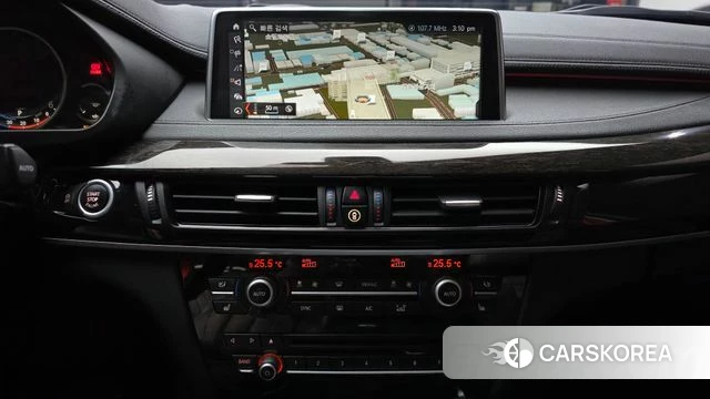 BMW X6 (F16) 2018 Белый из Кореи, фото 6