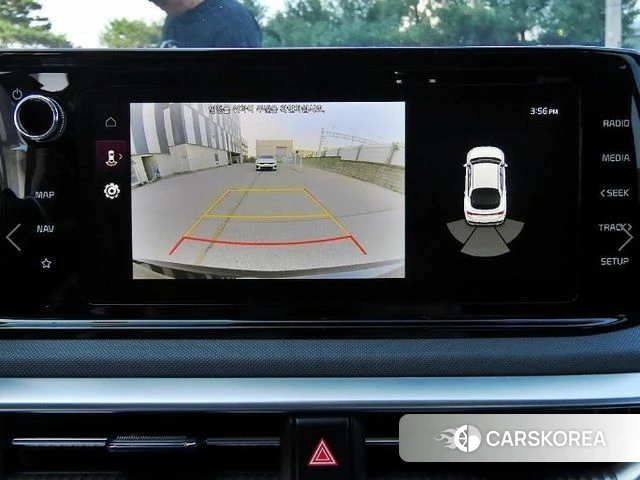 Kia K5 3rd generation 2023 Черный из Кореи, фото 6
