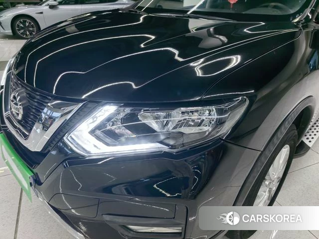 Nissan X-Trail 2021 Черный из Китая, фото 6